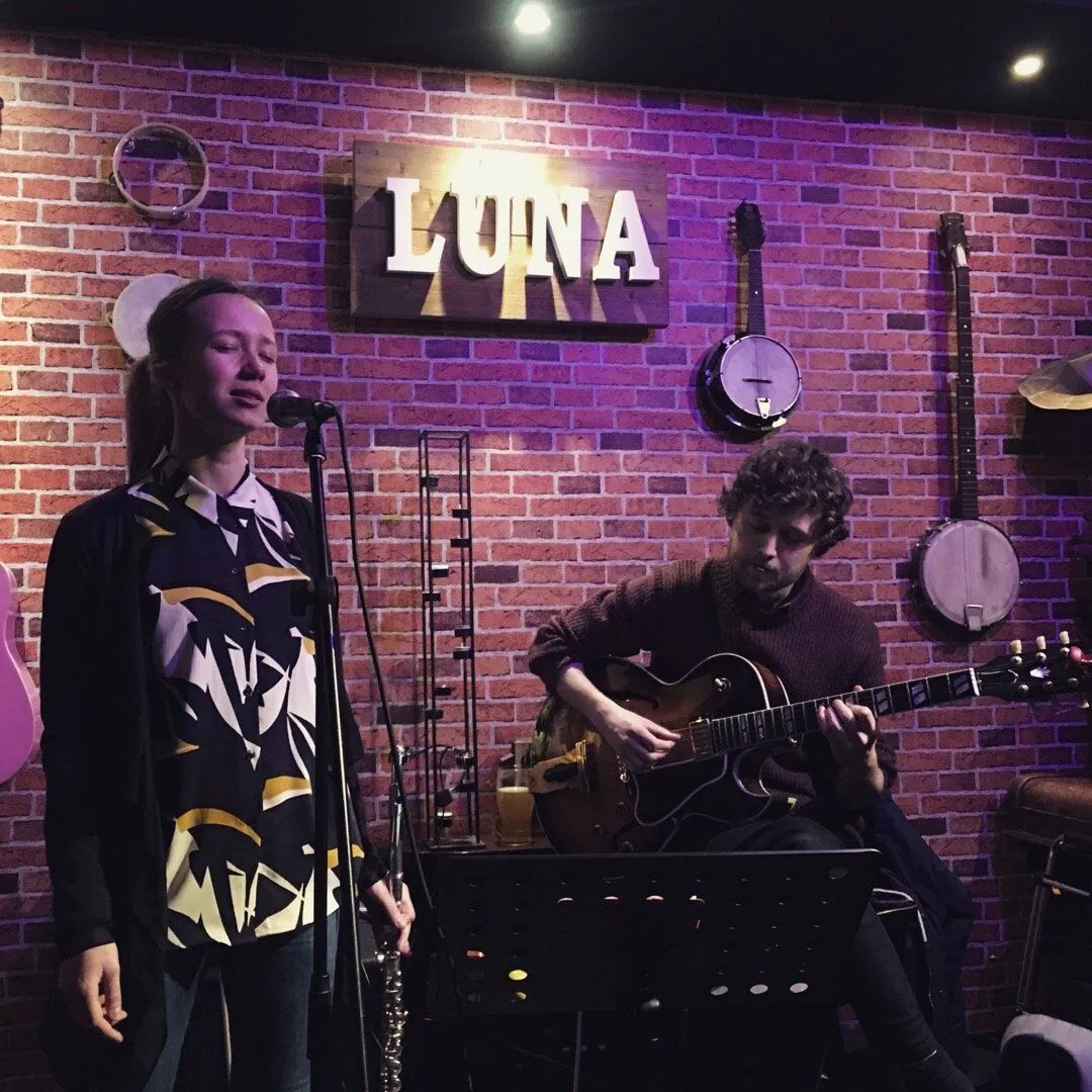 Maria and James performing as a jazz duo
