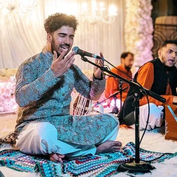A Complete Guide to Booking Music for your Asian Wedding