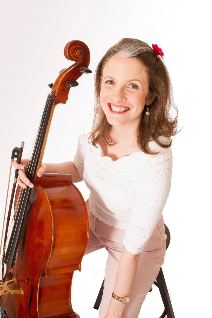 Fionnulla Donnelly Schmidt - Wedding Cellist available on Encore