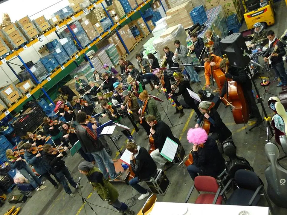 Street Orchestra of London: the pop-up orchestra