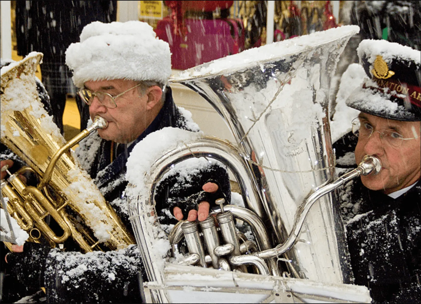 9 live music ideas to make your Christmas party unforgettable
