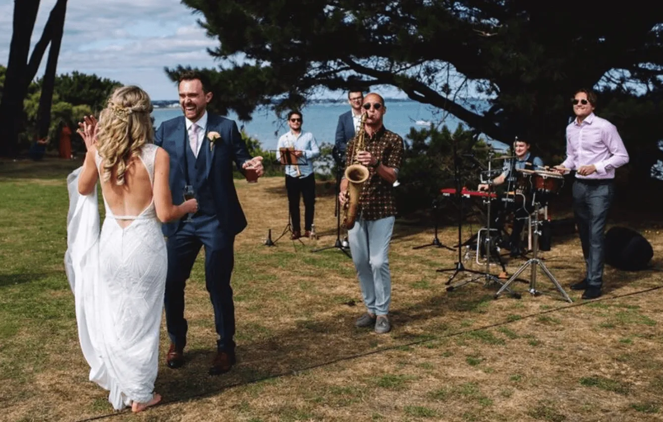 wedding band 
