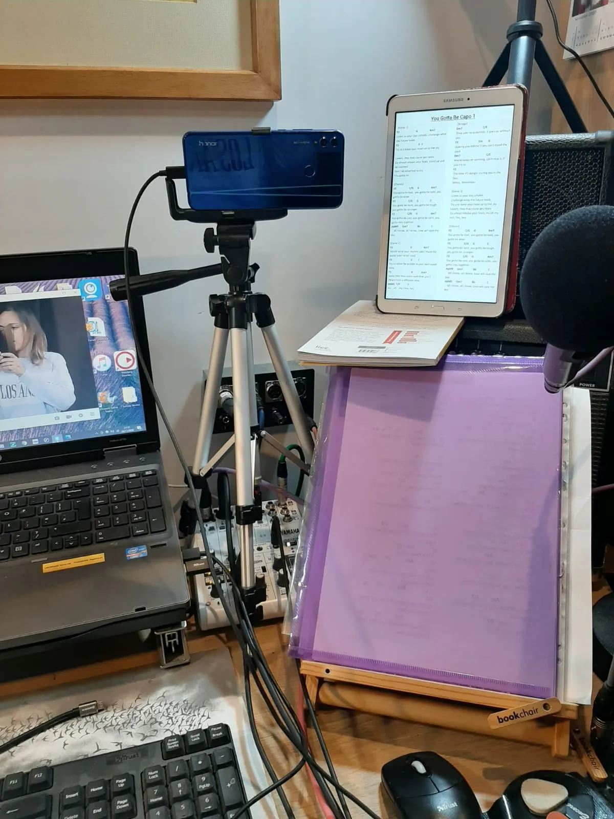 What I Learnt from 6 months of Personalised Music Messages: with Bethany Jane