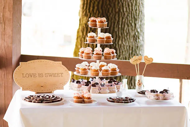 cupcake tower rustic wedding
