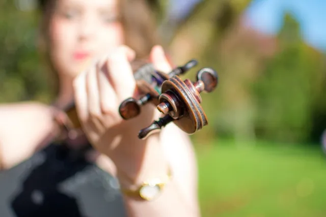 Top 10 Violin Songs for a Wedding