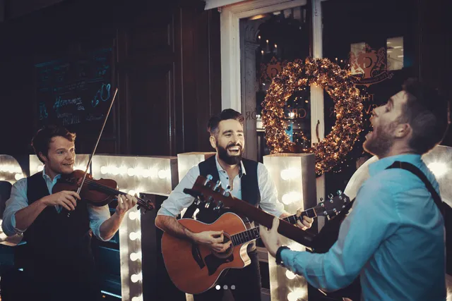 Wedding Planning: 5 Essential Qualities To Look For In Your Wedding Band
