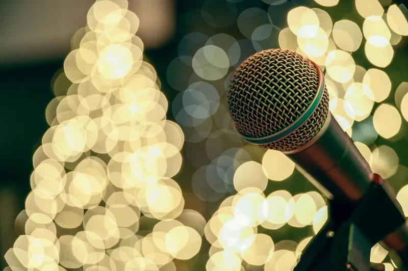 Unique Live Entertainment Ideas for Your December Party
