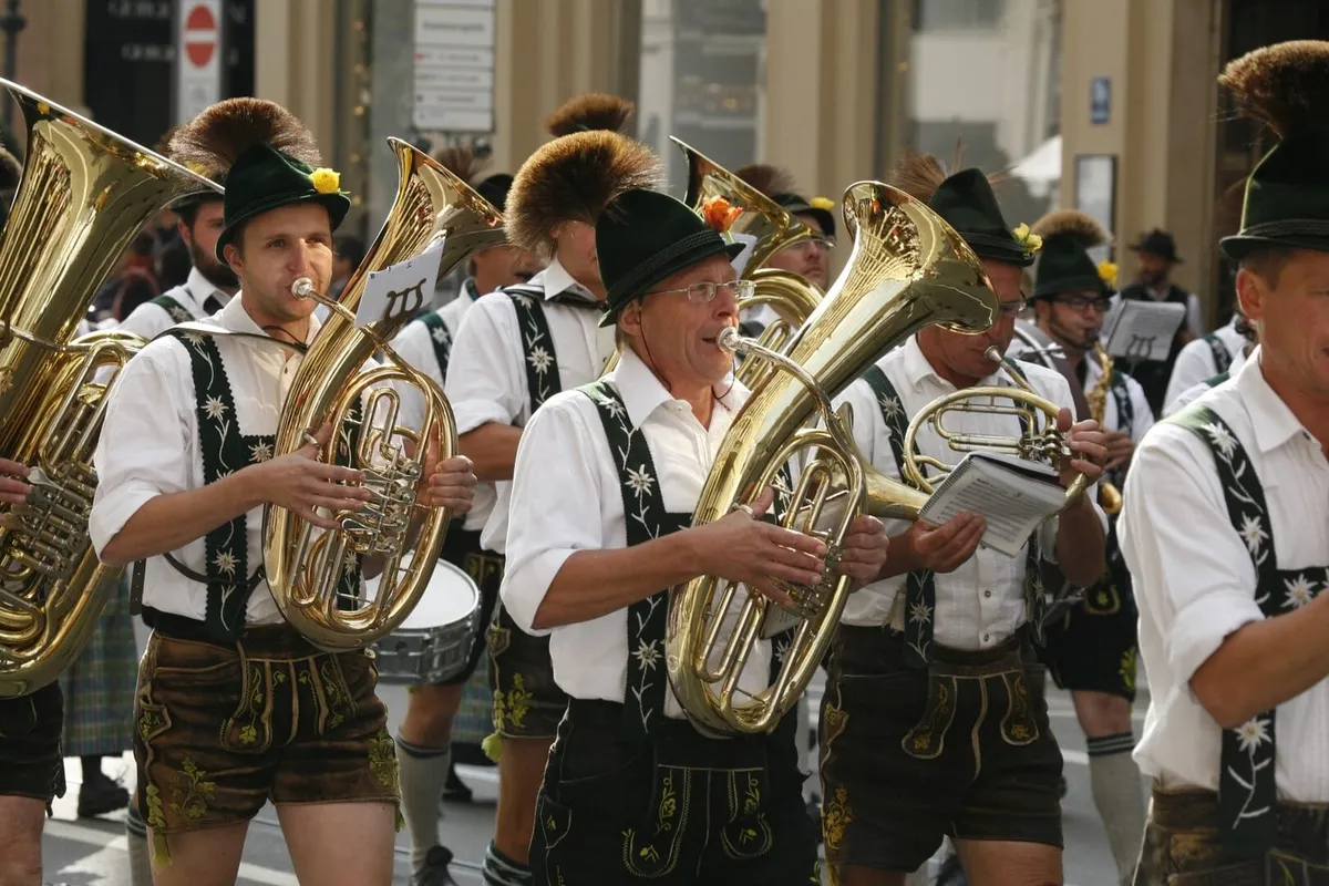 5 Brilliantly Bavarian Live Music Ideas for your Oktoberfest Event
