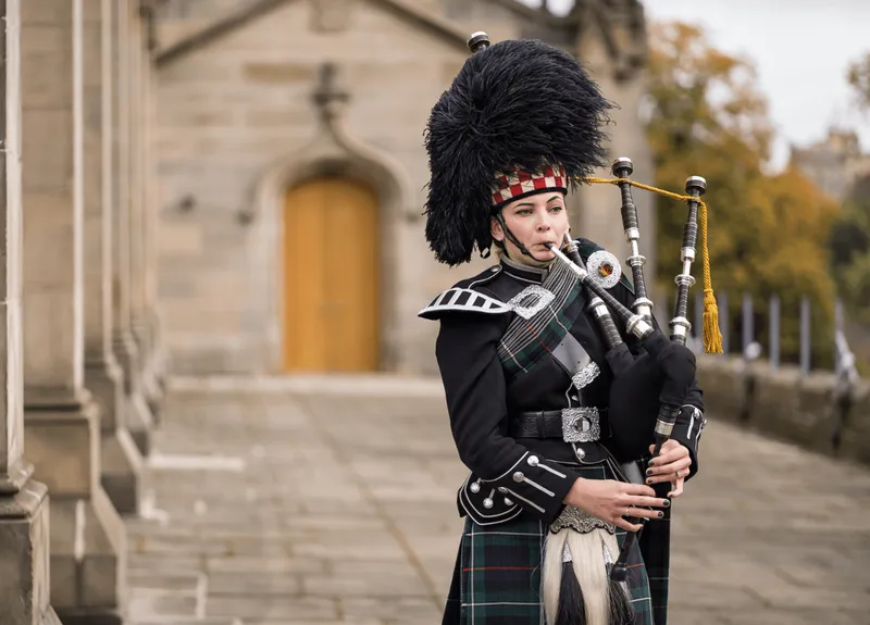Ultimate Guide to Hiring a Bagpiper for Burns Night