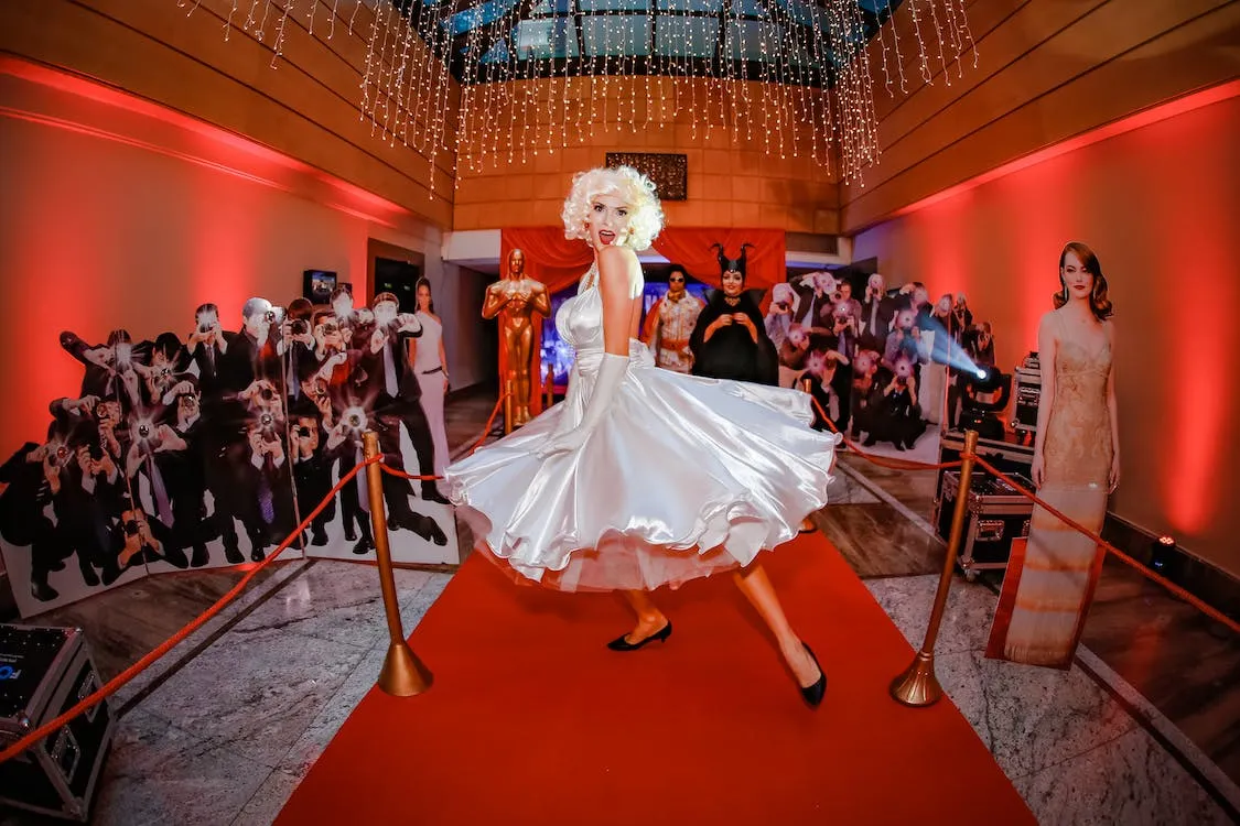 hollywood themed party